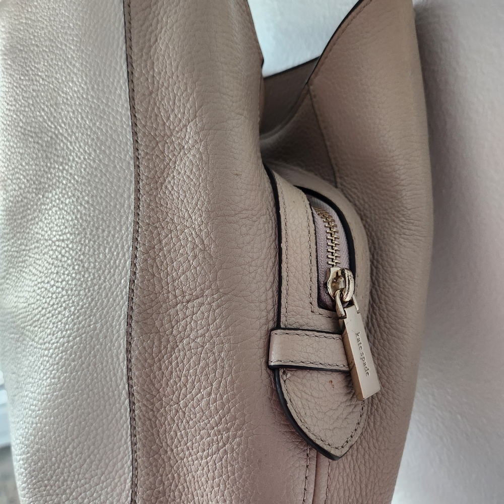 Authentic Kate Spade New York Two-Tone Pebbled Leather Shoulder Bag Cre Ta - Picture 11 of 12